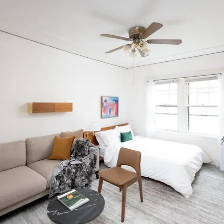 Flexhome East Side Vintage Studio B3